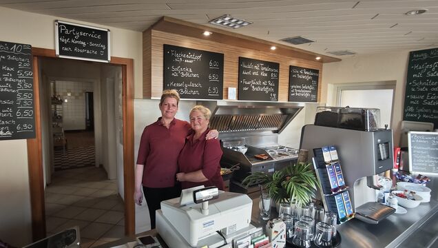 Claudia Ressel (li.) mit ihrer Mutter Rita Ressel